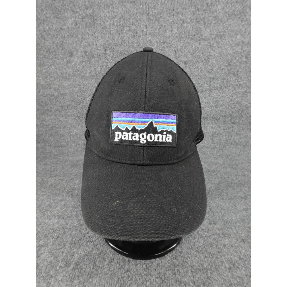 Patagonia‎ P-6 Logo Trucker Hat Mens Black Mesh Snapback Cap Adjustable 38289
